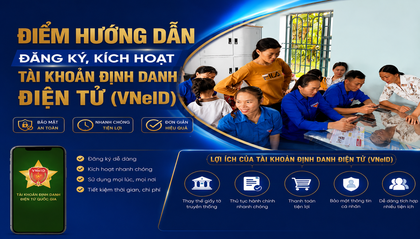 Viên Ngọc Hà Anh cùng các đồng chí tình nguyện viên tham gia hướng dẫn bà con trong xã đăng kí, kích hoạt tài khoản định danh điện tử (VNeID).