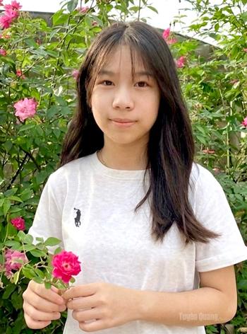 Em Bùi Phương Thảo, học sinh lớp 8C, 
Trường THCS Tràng Đà.