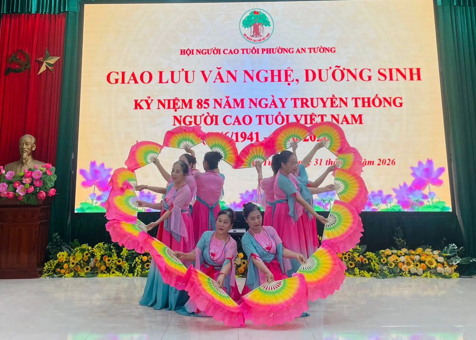 Meaningful cultural activities enrich the lives of older people in An Tuong Ward.