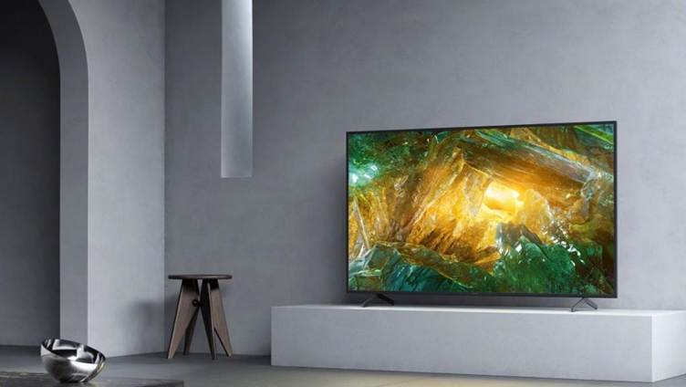 QLED tivi sở hữu mức giá tương xứng với trải nghiệm giải trí phân khúc cao cấp