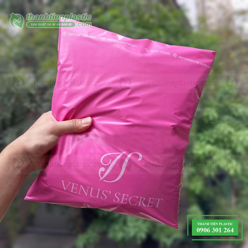 Đặt hàng túi niêm phong in logo giá rẻ tại Thành Tiến Plastic