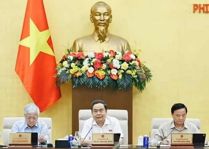 National Assembly Chairman Tran Thanh Man speaks at the second phase of the NA Standing Committees fourth session. (Photo: VNA)