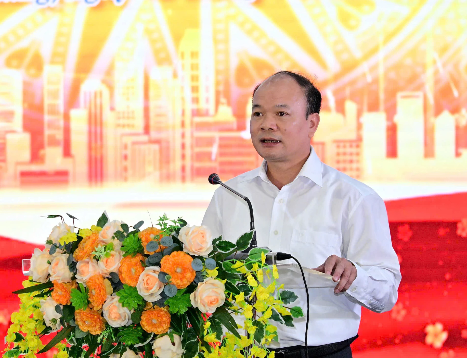 Ý kiến tham luận của lãnh đạo phòng Chuyên đề.