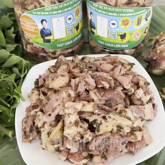 Duy Vuong black pig fermented pork.