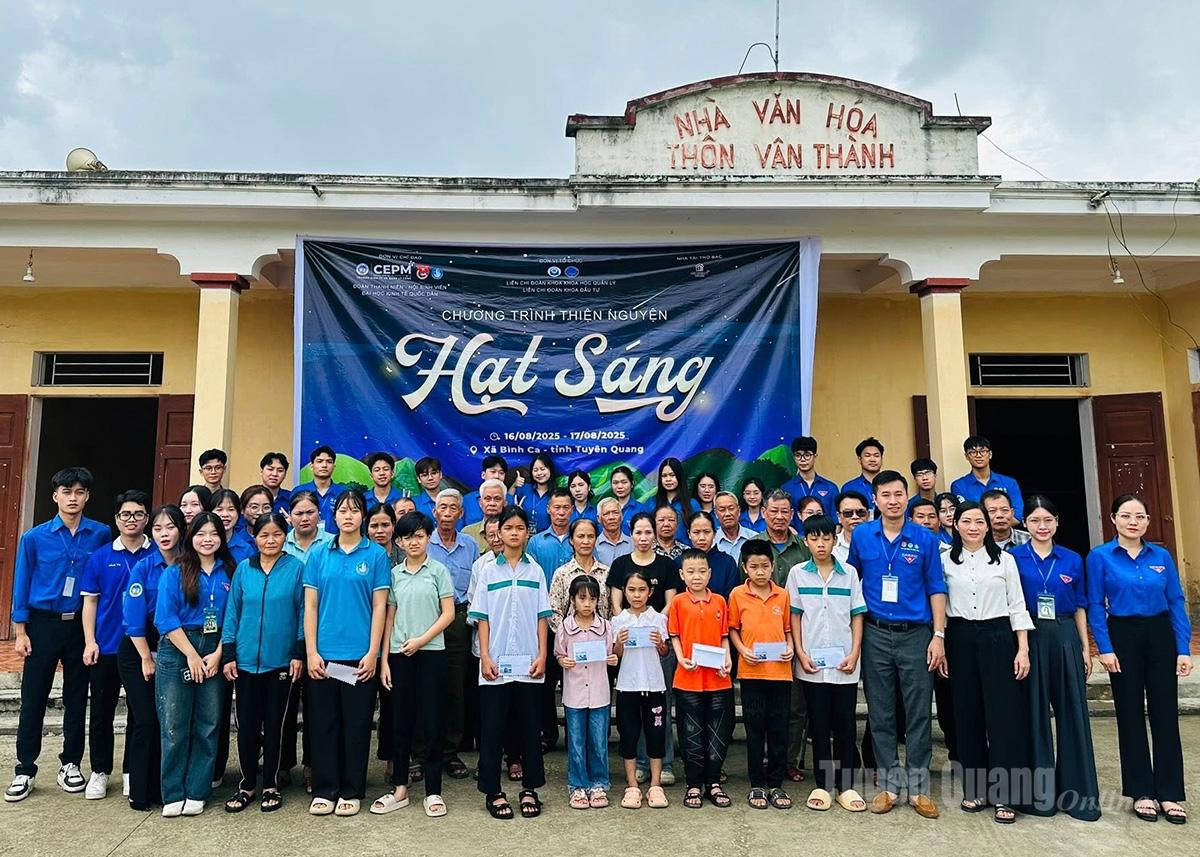 Nhiều hoạt động ý nghĩa được thực hiện tại Chương trình tình nguyện.
