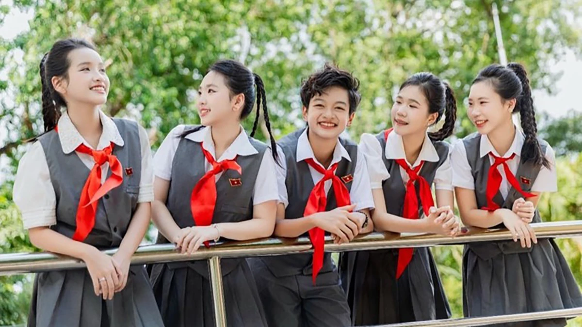 Những thiếu nhi tiêu biểu của Thủ đô trong học tập, rèn luyện và tham gia công tác Đội.