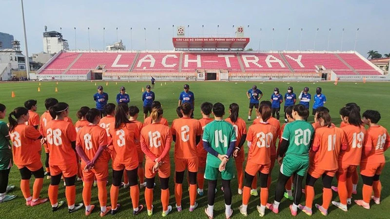 Members of the Vietnamese womens team practice at Lach Tray Stadium. 