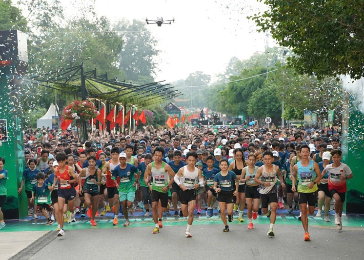 Runners at the BaDen Mountain International Marathon 2025 in Tay Ninh (Photo: tayninh.gov.vn)