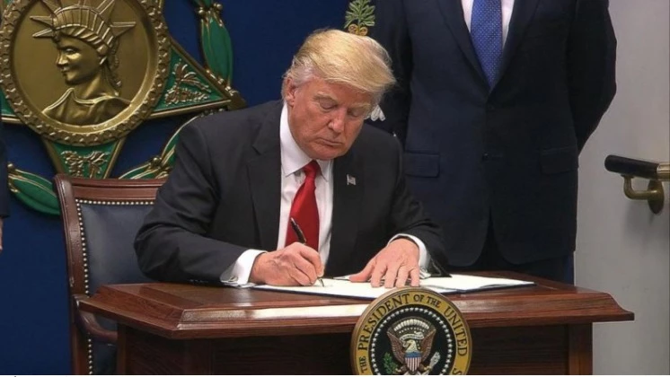 Tổng thống Donald Trump đã liệt một số nhóm buôn bán ma túy ở nước ngoài là tổ chức khủng bố. Ảnh: ABC News