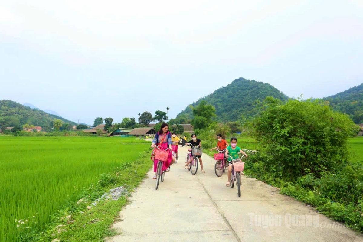 Quang cảnh  thôn Tha, xã Phương Độ cũ 
(nay thuộc phường Hà Giang 1). Ảnh: Hải Quỳnh
