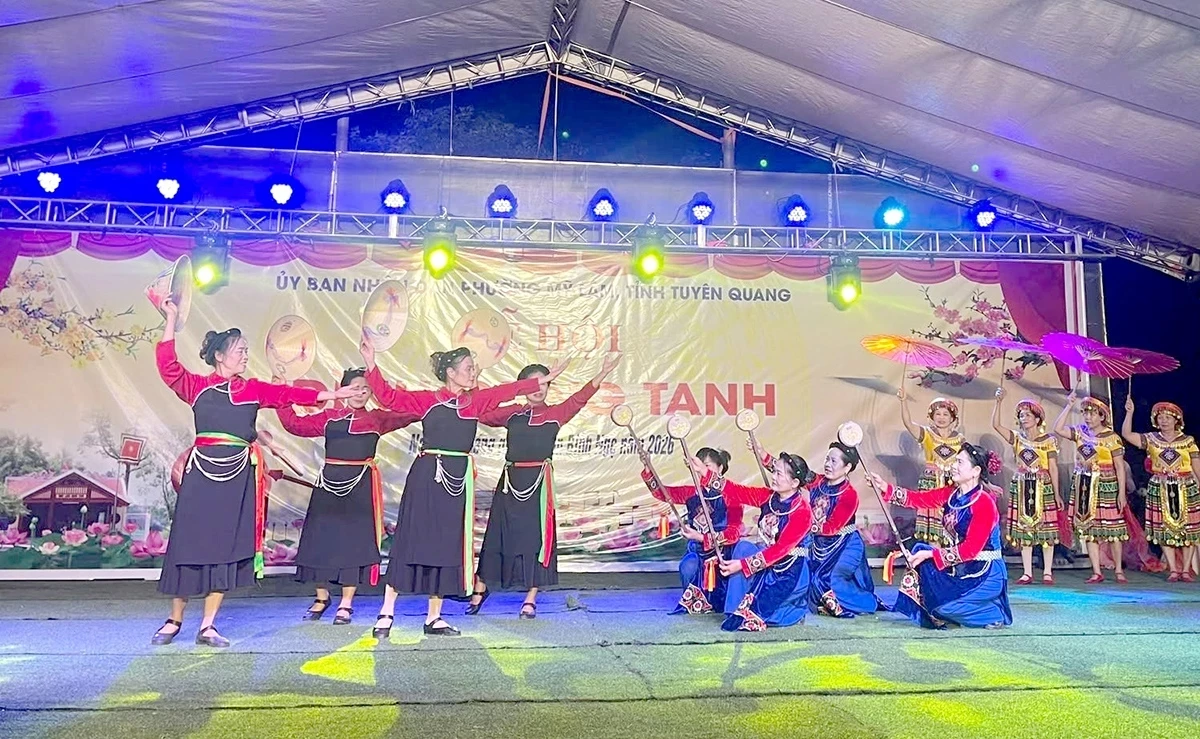 Cao Lan people preserve their traditional culture through folk dances.