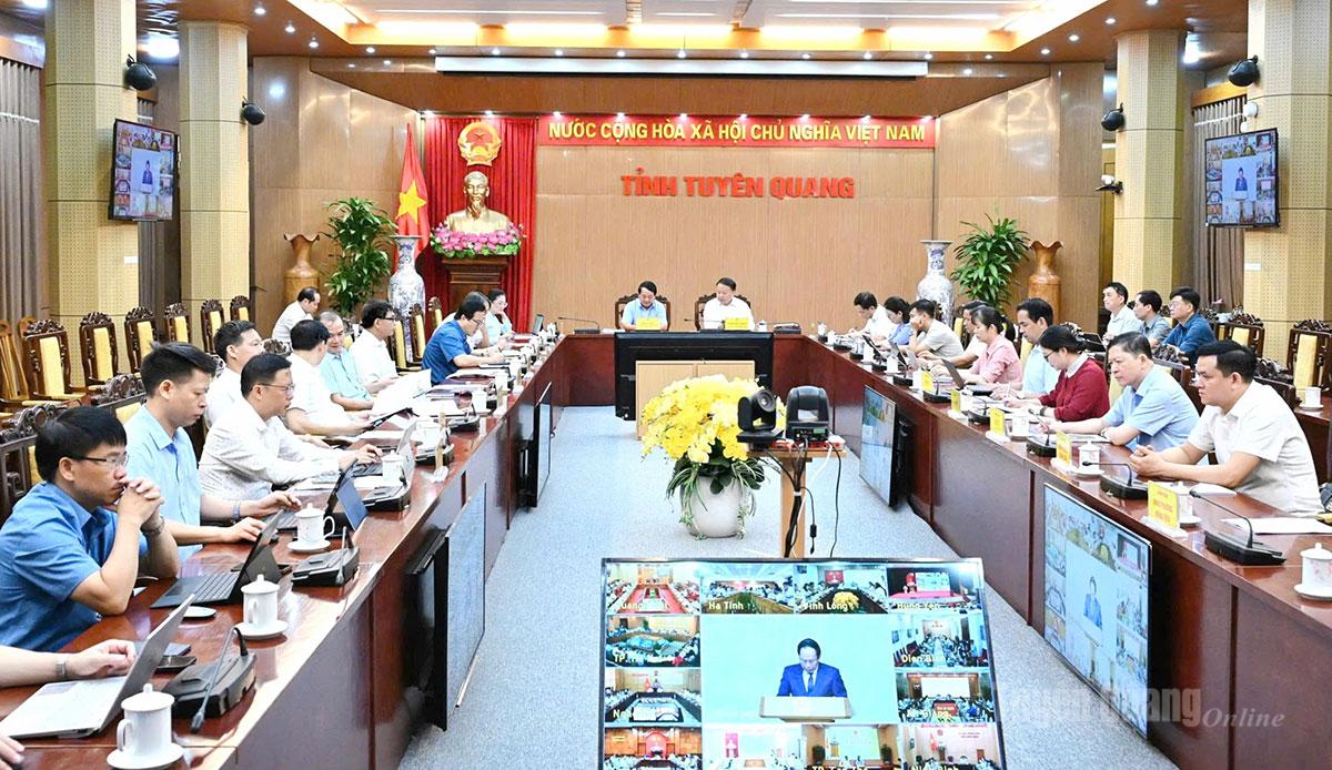 Quang cảnh hội nghị.