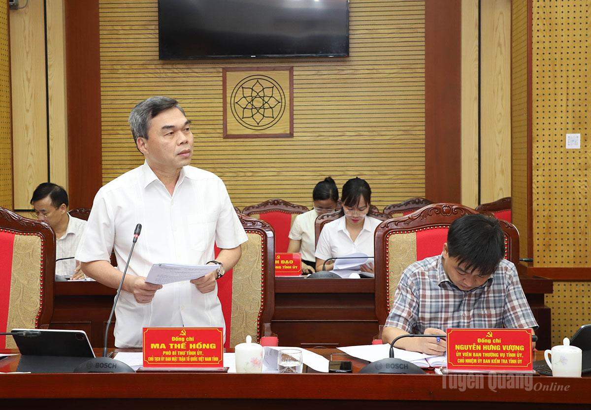 Phó Bí thư Tỉnh ủy, Chủ tịch Ủy ban MTTQ tỉnh Ma Thế Hồng phát biểu tại hội nghị.