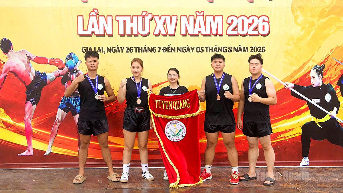 Các vận động viên võ cổ truyền Tuyên Quang tại giải.