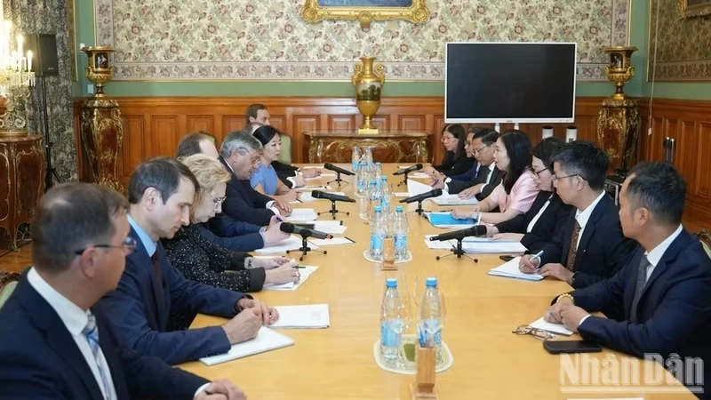 A view of the Viet Nam - Russia deputy foreign ministerial-level political consultation in Moscow on August 21. (Photo: NDO)