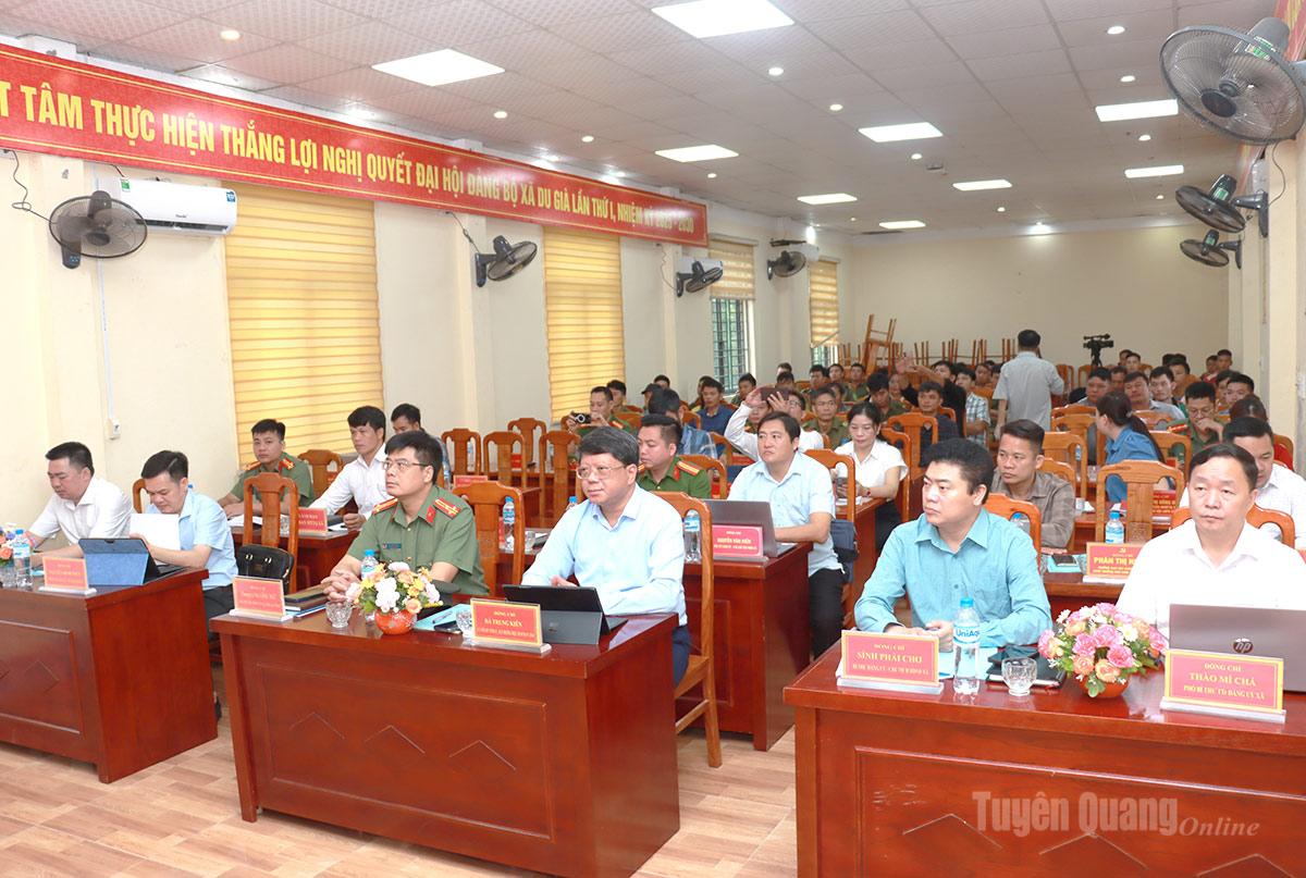 Các đại biểu dự ngày hội.