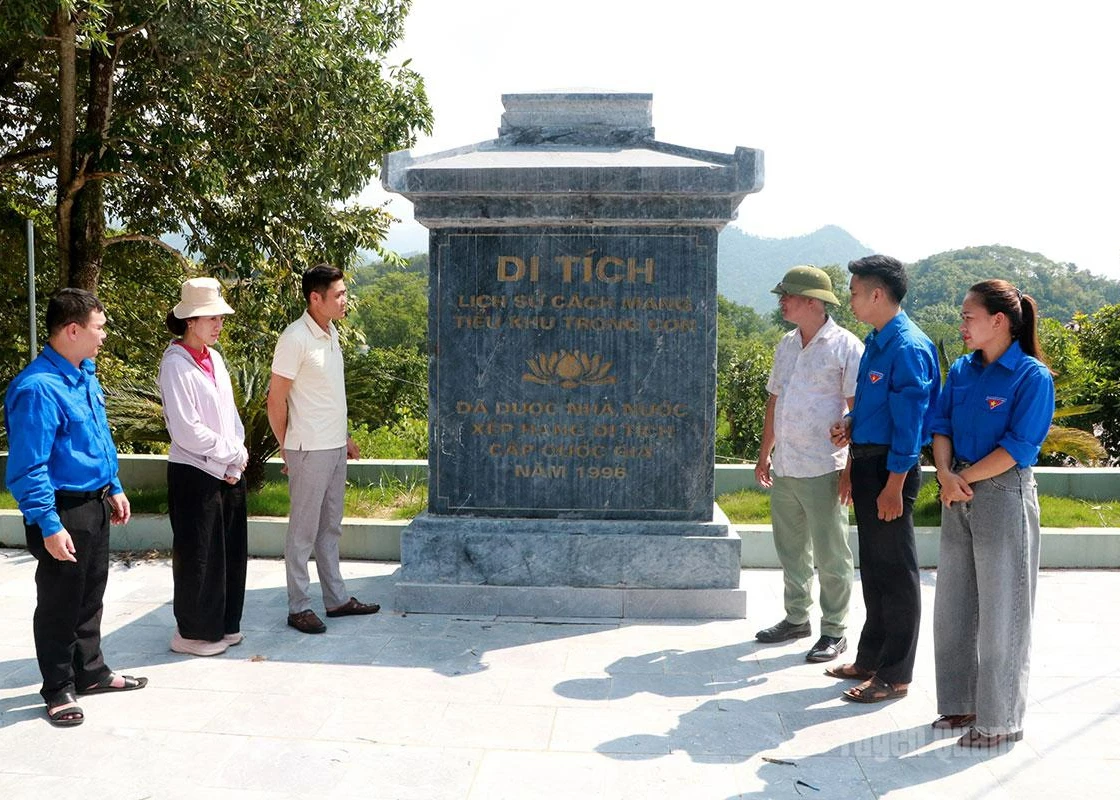 The historical revolutionary site of Trong Con Sub-Zone, a venue for educating younger generations about revolutionary traditions.