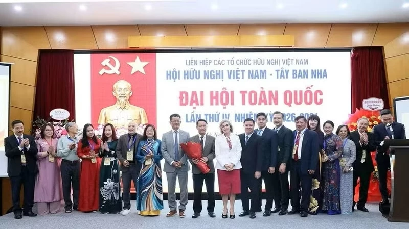 The executive board of the Viet Nam–Spain Friendship Association for the 2026–2031 term makes debut at the congress. (Photo: VNA)