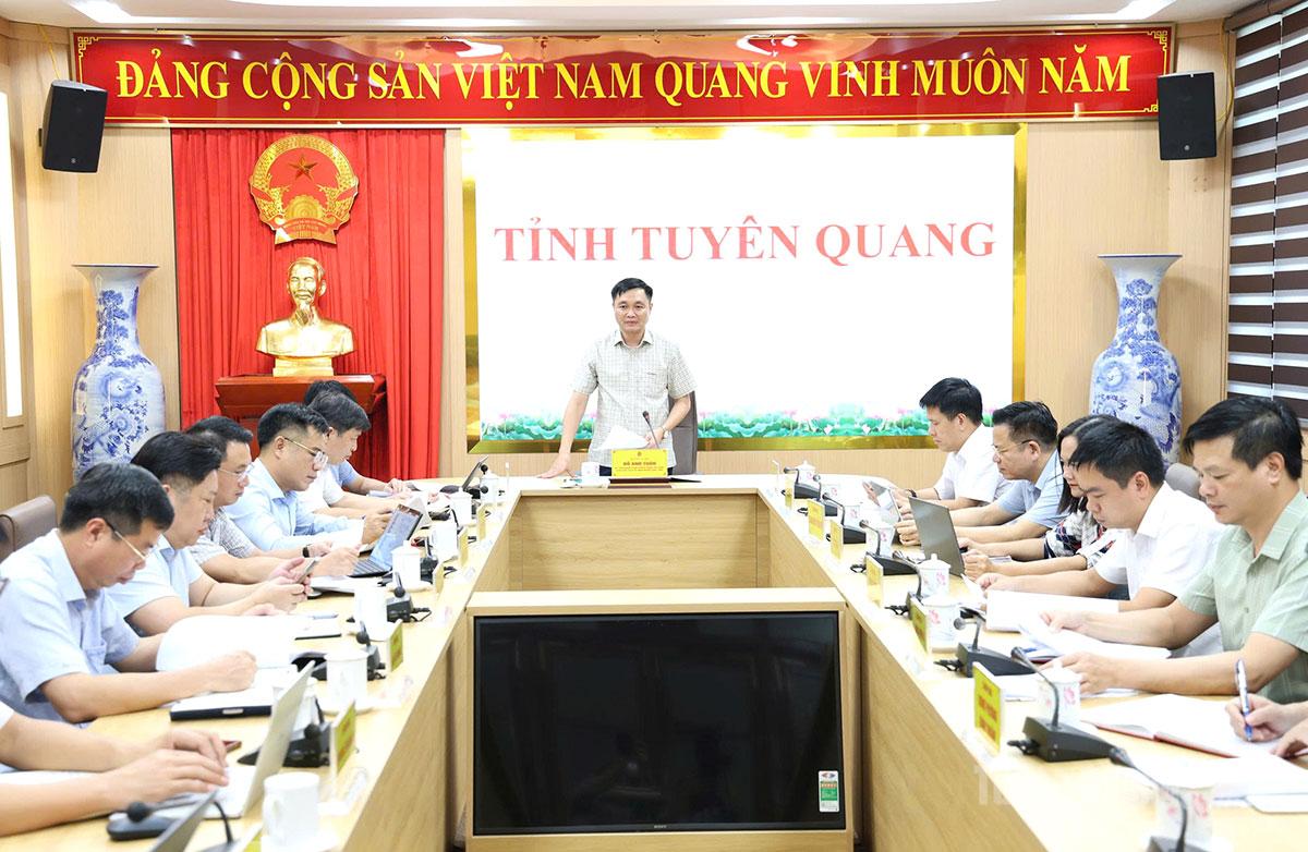 Đồng chí Đỗ Anh Tuấn, Ủy viên Ban Chấp hành Đảng bộ tỉnh, Phó Chủ tịch UBND tỉnh kết luận cuộc họp.
