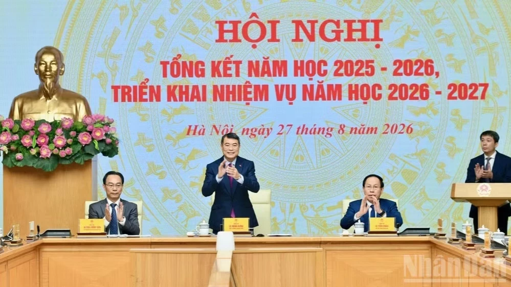 Thủ tướng Chính phủ Lê Minh Hưng chủ trì Hội nghị tổng kết năm học 2025-2026, triển khai nhiệm vụ năm học 2026-2027