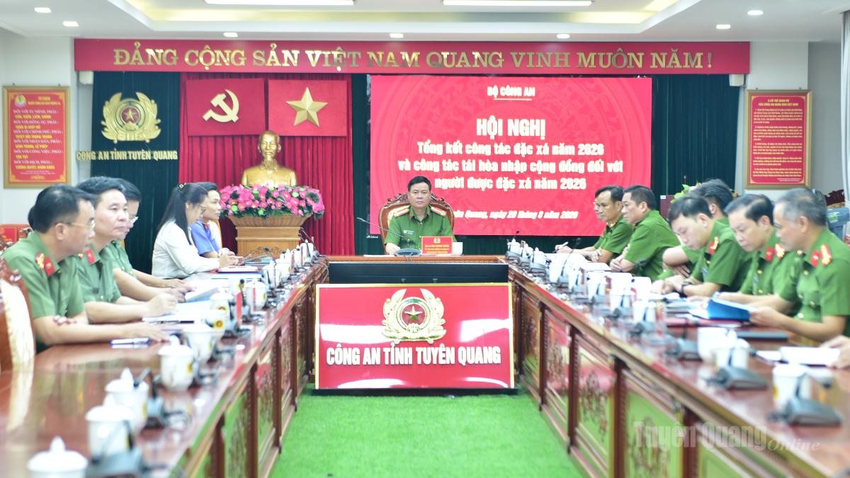 Đại biểu dự hội nghị tại điểm cầu tỉnh Tuyên Quang.