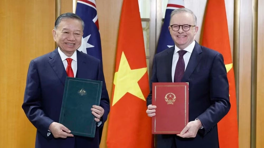 Tổng Bí thư, Chủ tịch nước Tô Lâm chứng kiến trao văn kiện hợp tác Việt Nam-Australia