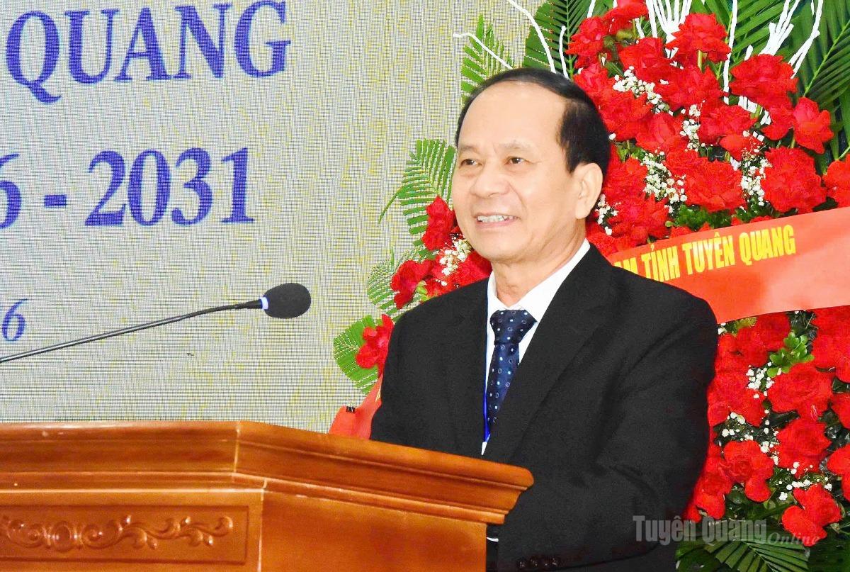 Tiến sĩ, Luật sư Đào Ngọc Chuyền, Phó Chủ tịch Liên đoàn Luật sư Việt Nam phát biểu tại Đại hội.