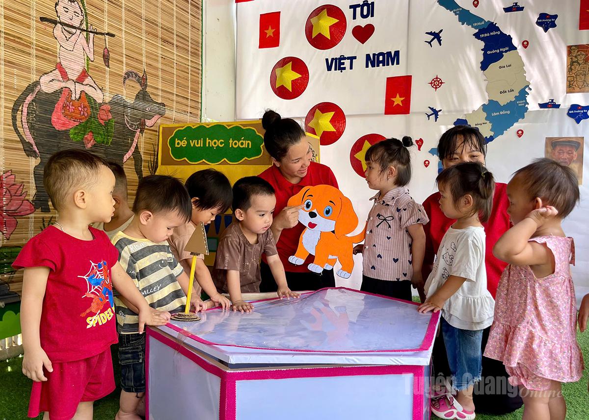 Trường Mầm non Trung Sơn luôn chú trọng đổi mới phương pháp nuôi dạy trẻ.