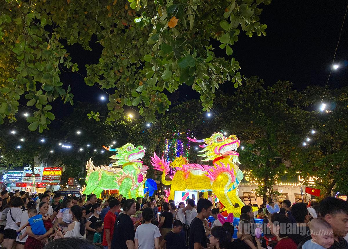 Thanh Tuyen Festival affirms the province’s unique cultural tourism product attracting visitors.