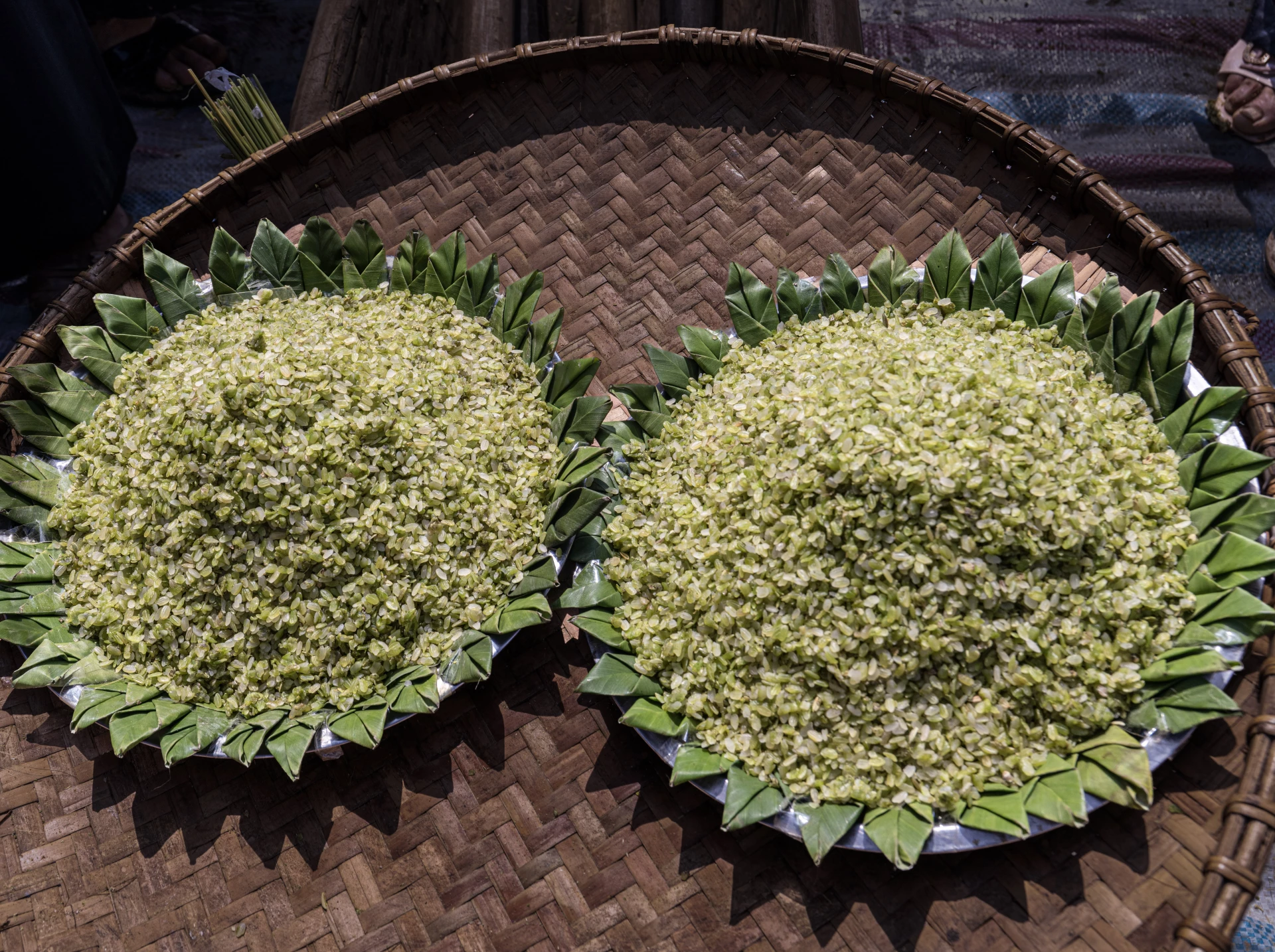 The fragrance of highland green rice flakes.