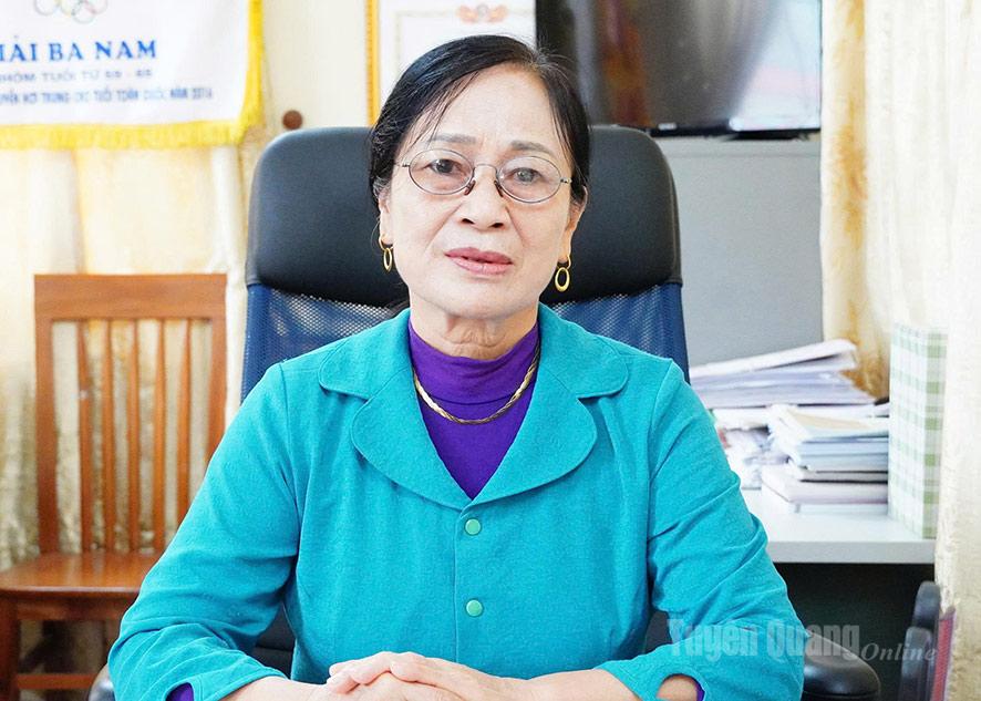 Đồng chí Hà Thị Ngọ, Ủy viên BCH Trung ương Hội NCT Việt Nam, Chủ tịch Hội NCT tỉnh.