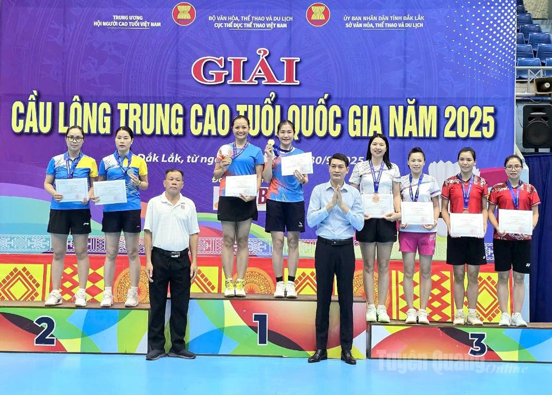 Đôi vận động viên Lại Thị Thuỳ Trang và Nguyễn Thị Như Quỳnh giành Huy chương Vàng tại giải.