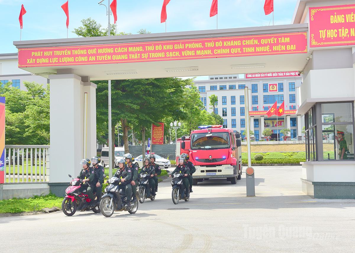  Lực lượng Công an tỉnh đồng loạt triển khai nhiệm vụ bảo đảm an ninh, an toàn phục vụ Đại hội.