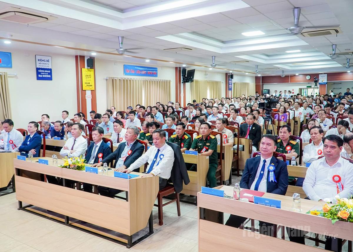 Các đại biểu dự lễ kỷ niệm.