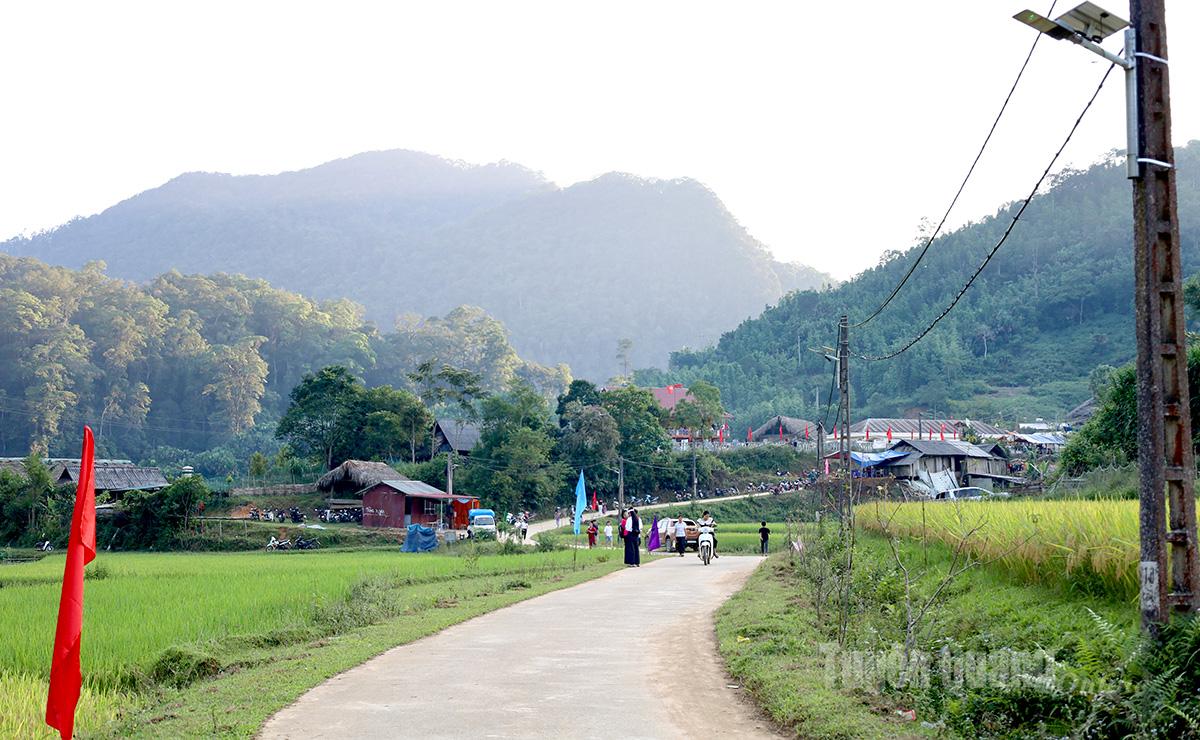 With the New Rural Development Program, the main road of the hamlet has been concreted, facilitating trade, travel, and the organization of festivals.