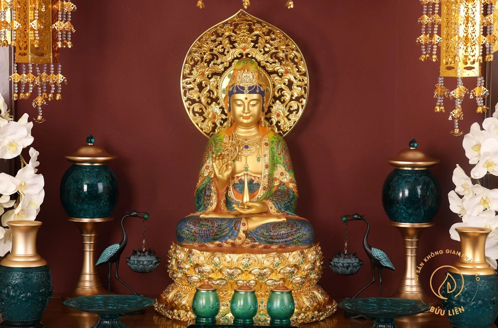 Ý nghĩa thờ Quan Âm Bồ Tát tại gia và gợi ý các mẫu tượng đẹp, tinh xảo