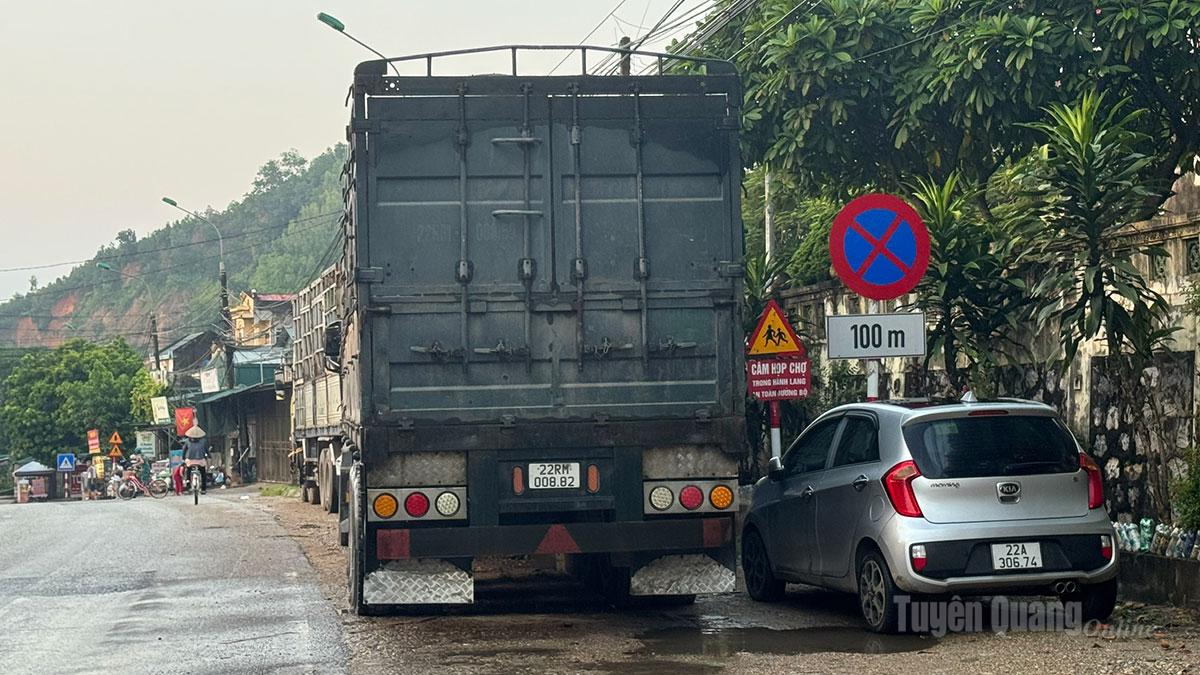  Ảnh chụp sáng 12-8.