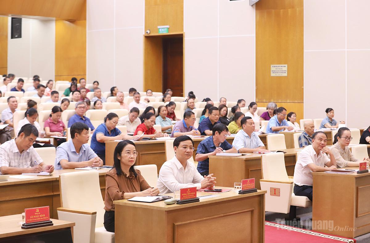 Các đại biểu dự buổi khai mạc tại điểm cầu tỉnh.