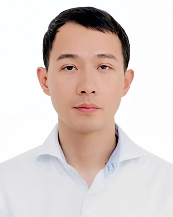 Đồng chí Lâm Hoàng Phong, 
quyền Giám đốc Trung tâm Phục vụ hành chính công phường An Tường