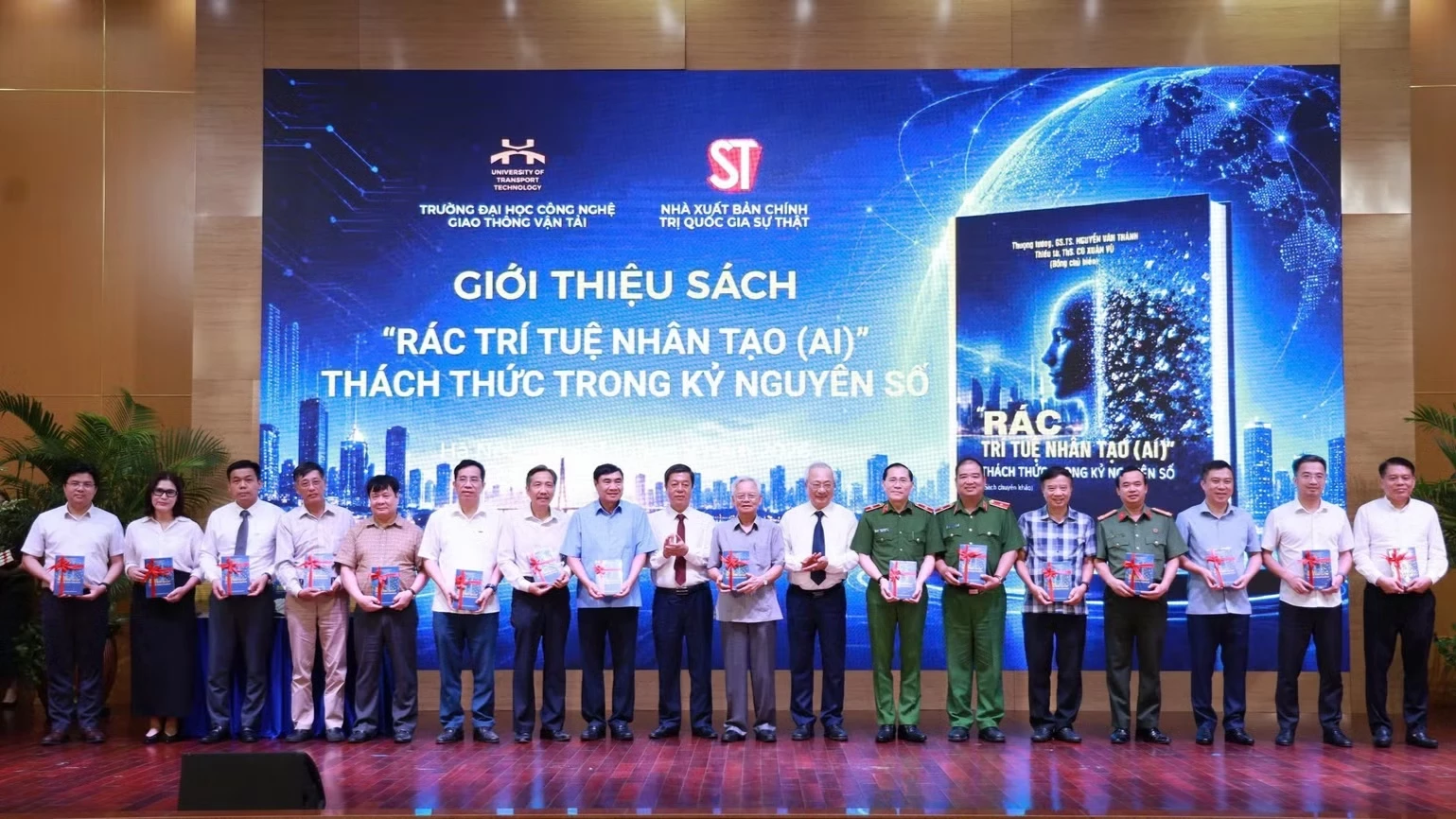 Giới thiệu s&aacute;ch "R&aacute;c tr&iacute; tuệ nh&acirc;n tạo - th&aacute;ch thức trong kỷ nguy&ecirc;n số"