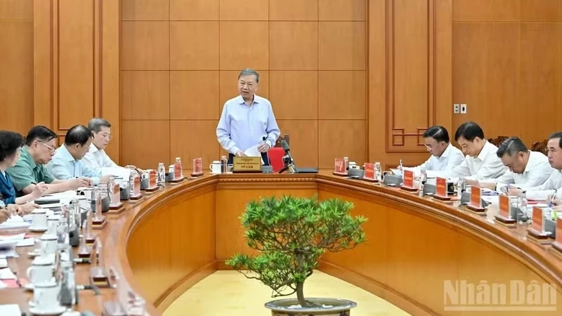 General Secretary of the Communist Party of Viet Nam Central Committee and President To Lam speaks at the meeting of standing members of the Central Steering Committee for Prevention and Control of Corruption, Wastefulness, and Negative Phenomena on September 17. (Photo: NDO)