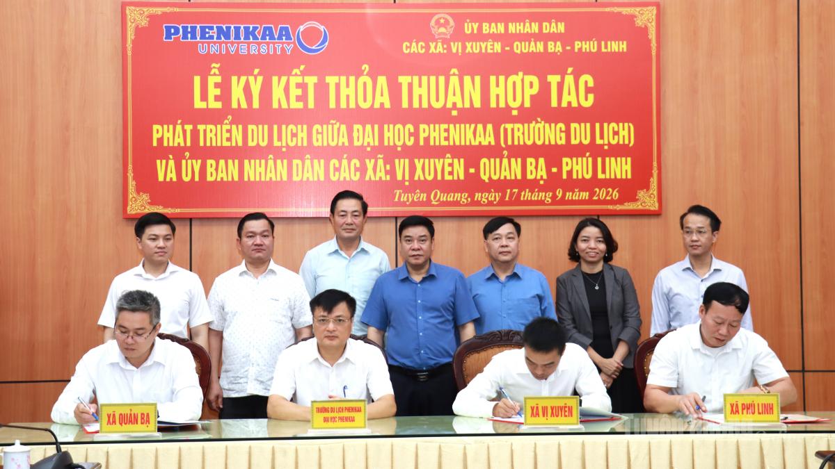 Phó Chủ tịch UBND tỉnh Hoàng Gia Long chứng kiến lễ ký kết thoả thuận hợp tác của các đơn vị.
