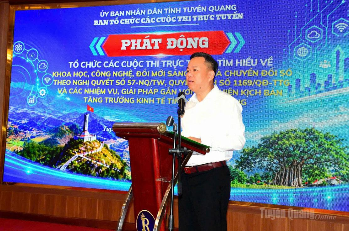 Đồng chí Đỗ Hùng Đức, Uỷ viên BCH Đảng bộ tỉnh, Phó Chủ tịch UBND tỉnh phát biểu tại lễ phát động.