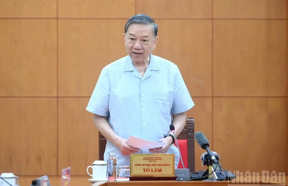 Tăng cường sự lãnh đạo của Đảng đối với công tác giải quyết các vụ án dân sự, hành chính