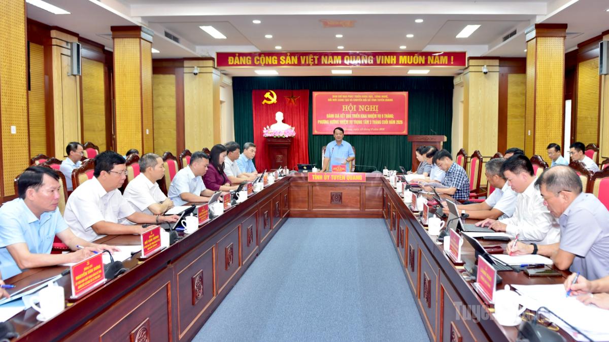 Tạo chuyển biến thực chất, nâng cao hiệu quả công việc tại cơ quan, đơn vị