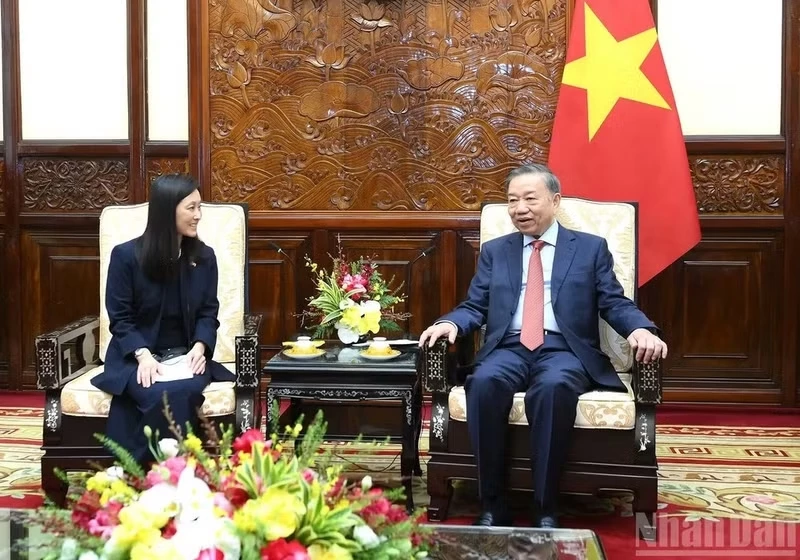 Party General Secretary and President To Lam receives US Ambassador Jennifer Wicks McNamara at the Presidential Palace on the afternoon of July 6, 2026. (Photo: nhandan.vn)