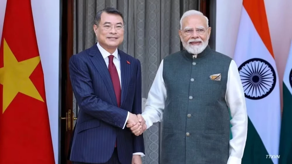 Thủ tướng Lê Minh Hưng hội đàm với Thủ tướng Ấn Độ Narendra Modi