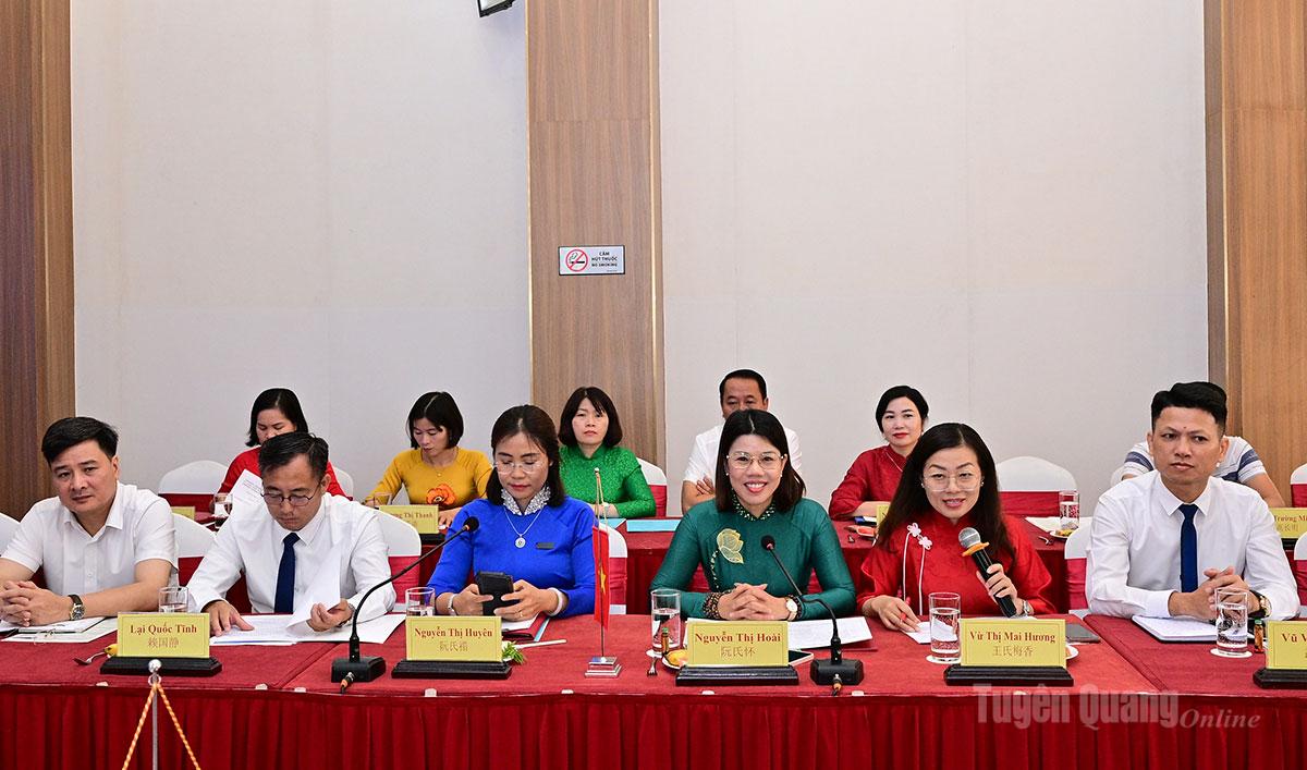 Phó Giám đốc Sở Văn hóa, Thể thao và Du lịch Nguyễn Thị Hoài phát biểu.