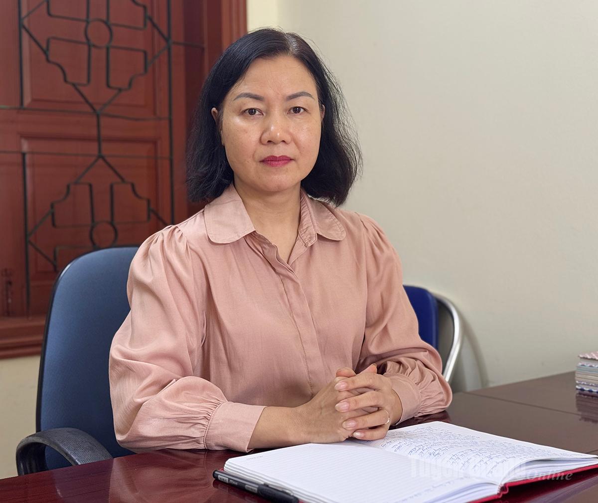Bà Vũ Thị Thu, Giám đốc Đài Khí tượng và Thuỷ văn tỉnh