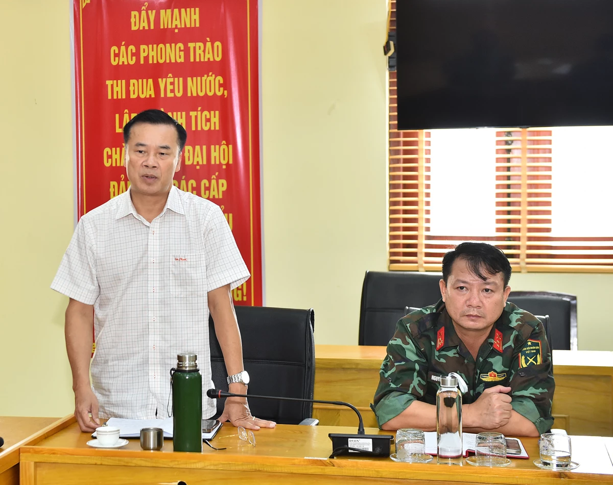 Lãnh đạo Hội Nông dân tỉnh phát biểu tại buổi làm việc.
